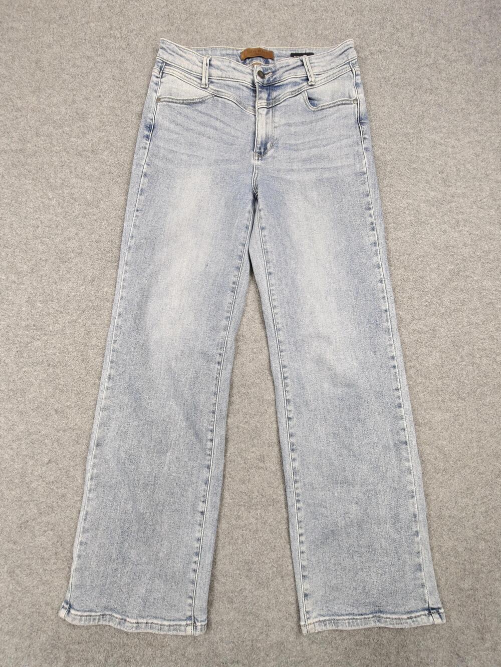 Judy Blue Jeans Womens 11/30 Blue Light Wash Retro Wide Fit 33.5 Inseam